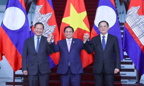 Tiếp tục triển khai chính sách tạo thuận lợi cho thương mại và đầu tư Việt Nam - Lào - Campuchia