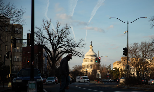 Thị trường lao động Mỹ trước cú sốc sa thải hàng loạt công chức liên bang