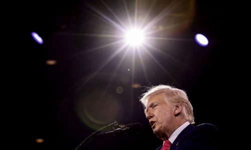 Ông Trump “quay xe”: Có thể thương lượng với Mexico và Canada, ký thỏa thuận với Ukraine