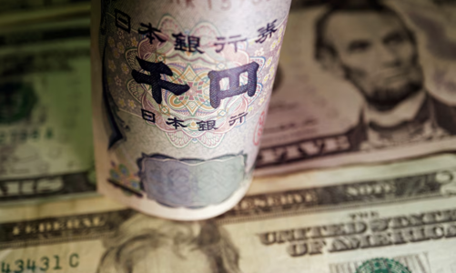 Nguyên nhân khiến lợi suất trái phiếu chính phủ Nhật cao nhất 16 năm và đồng yên được mua mạnh