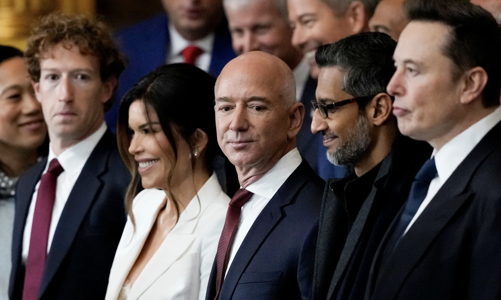 Các tỷ phú dự lễ nhậm chức của ông Trump mất 209 tỷ USD tài sản