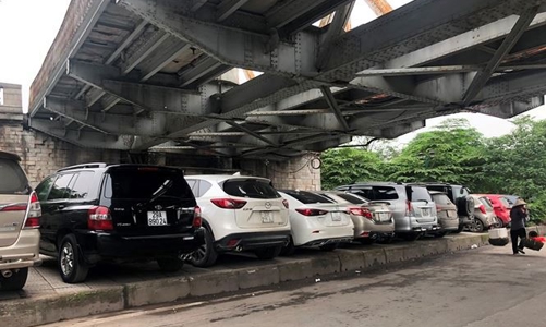 Hà Nội từng bước tìm lời giải cho bài toán giao thông tĩnh