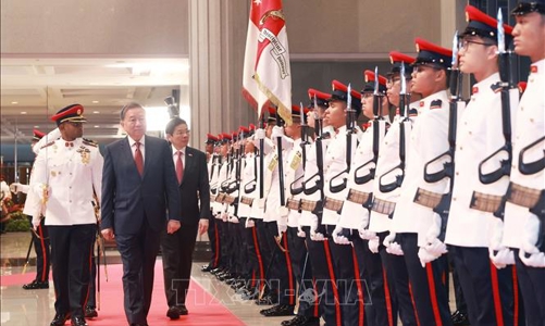 Lễ đón Tổng Bí thư Tô Lâm thăm chính thức Singapore