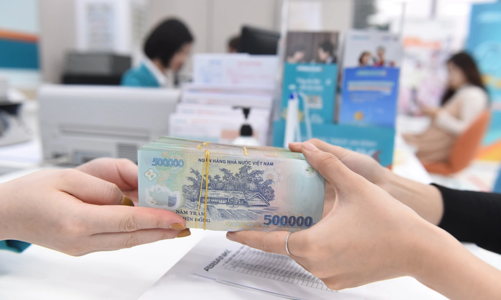 Tín dụng TP.HCM chảy mạnh vào sản xuất kinh doanh trong hai tháng đầu năm