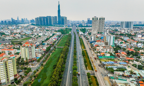 Tổng hợp đầy đủ nhu cầu sử dụng đất cho các công trình trọng điểm, vùng và địa phương