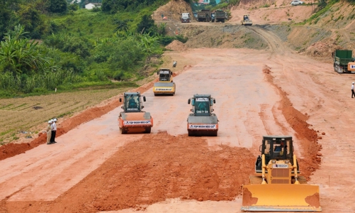 Bộ Xây dựng siết chặt quản lý, ngăn chặn lãng phí trong các dự án
