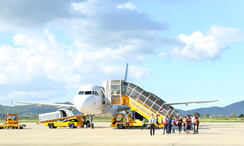 Lâm Đồng đề xuất nghiên cứu xây đường băng thứ 2 sân bay Liên Khương