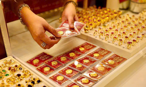 Chênh lệch giá vàng trong nước và thế giới nới rộng trở lại