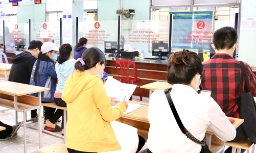 Nhiều lợi thế nộp hồ sơ hưởng trợ cấp thất nghiệp qua cổng dịch vụ công