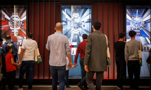 Thị trường đồng hồ xa xỉ nhìn thấy những tín hiệu mới