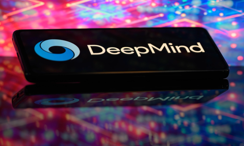 Google trả lương cho chuyên gia AI “ngồi chơi” một năm để giữ chân nhân tài 