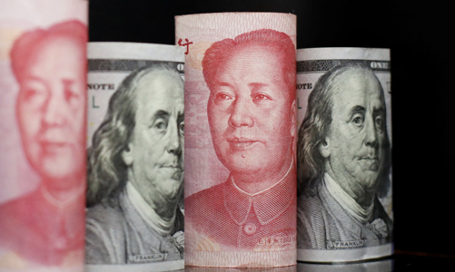 Tỷ giá nhân dân tệ thấp kỷ lục trước “giờ G” thuế quan, USD cũng trượt dốc