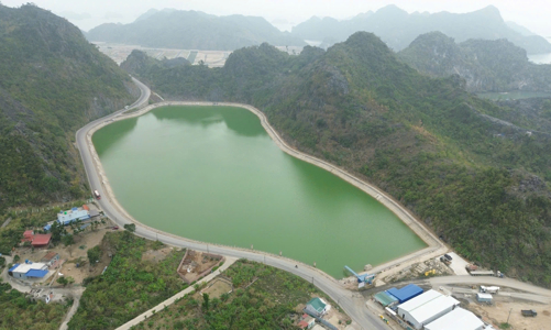 Hải Phòng: Bờ kè hồ nước ngọt trên đảo du lịch Cát Bà lại sạt lở