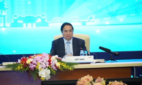 Thủ tướng nêu “3 kiến tạo” để chuyển đổi xanh bền vững, lấy con người là trung tâm