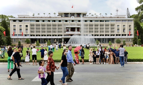 Tour “về nguồn” khởi động mùa du lịch hè 2025