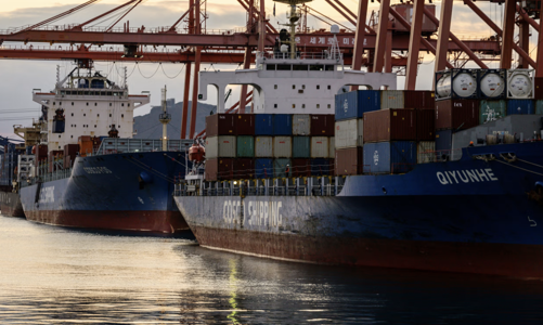 “Điềm xấu” thương mại toàn cầu: Xuất khẩu của Hàn Quốc bắt đầu lao dốc