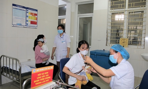 Bộ Y tế mở rộng đối tượng tiêm vaccine phòng sởi 