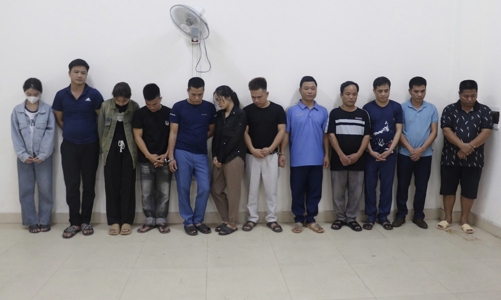 Phá ổ nhóm “rửa tiền” hơn 500 tỷ cho nhà cái nước ngoài 