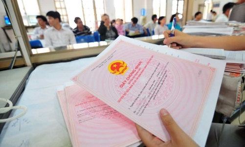 Đẩy mạnh giao dịch trực tuyến, Hà Nội dừng nhận hồ sơ trực tiếp một số thủ tục liên quan đến quyền sử dụng đất 