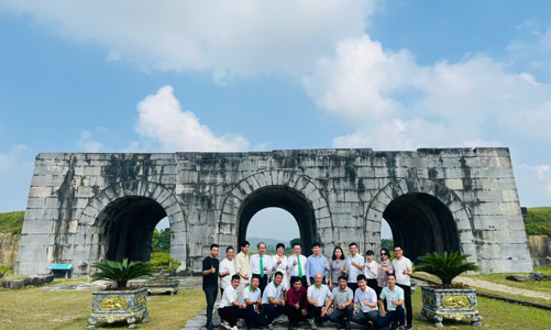 Thành cổ xứ Thanh hút khách bởi những dịch vụ du lịch mới lạ