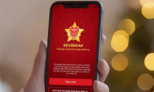 Thí điểm cho sang tên, chuyển quyền sở hữu xe qua VNeID tại TP.HCM