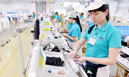 Đẩy mạnh kinh tế tư nhân, đầu tư khu công nghiệp để giải quyết lao động công chức dôi dư sau sắp xếp