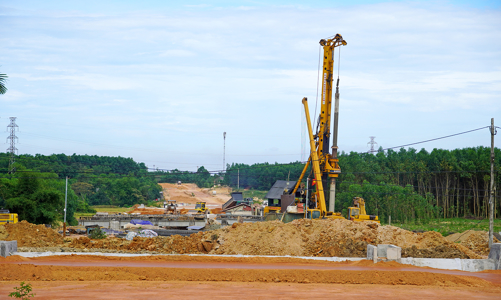 Quảng Trị gấp rút giải phóng mặt bằng cho hai dự án giao thông trọng điểm