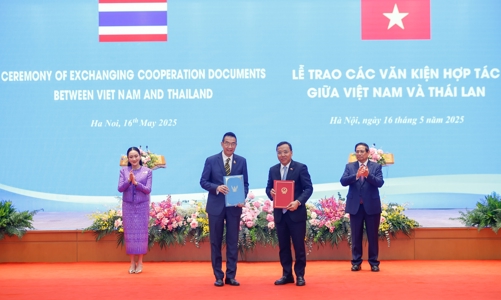 Việt Nam - Thái Lan trao nhiều văn kiện hợp tác quan trọng