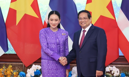 Tuyên bố chung về việc nâng cấp quan hệ lên đối tác chiến lược toàn diện giữa Việt Nam và Thái Lan