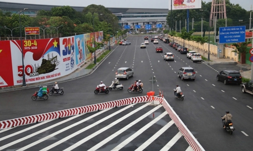 Phân luồng lại cho hợp lý, giảm xung đột giao thông trước nhà ga T3 sân bay Tân Sơn Nhất