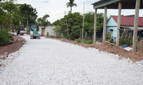 Nghệ An thúc tiến độ các dự án hạ tầng tại các huyện miền núi 