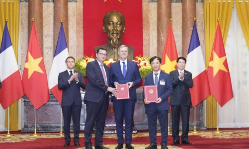 Việt Nam - Pháp tăng cường hợp tác chiến lược trong lĩnh vực vệ tinh quan sát Trái Đất