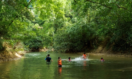 Tour du lịch xanh “chiếm sóng” hè 2025