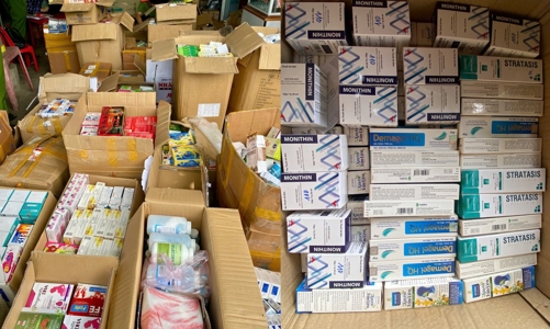 Quảng Bình : Phát hiện tại hai quầy thuốc “chui” hơn 5.000 sản phẩm không rõ nguồn gốc