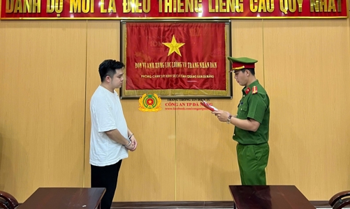 Bắt tạm giam kẻ tự xưng giám đốc công ty, dựng dự án 