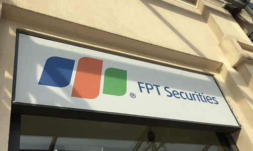 FPTS lên kế hoạch vay vốn tại VIB, HDBank, ACB và VCB