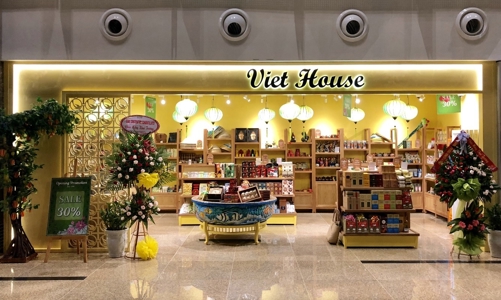 Bán lẻ du lịch chuyển mình mạnh mẽ