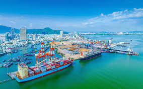 Sự kết hợp, hợp nhất các tỉnh, thành không chỉ là phép cộng về diện tích, dân số mà còn là phép nhân của GDP