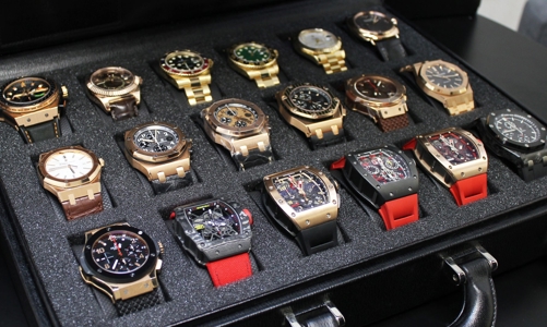 Thị trường đồng hồ bán lại chứng kiến tín hiệu tích cực