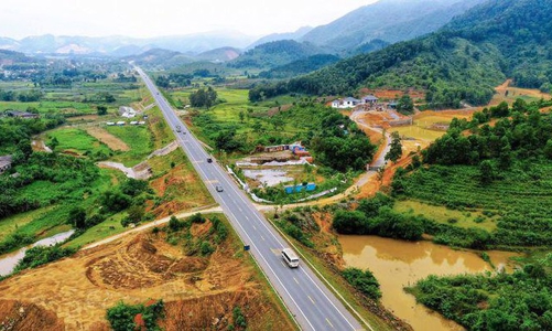 Dự kiến đầu tư hơn 22.000 tỷ đồng xây dựng tuyến cao tốc Mộc Châu -  Sơn La