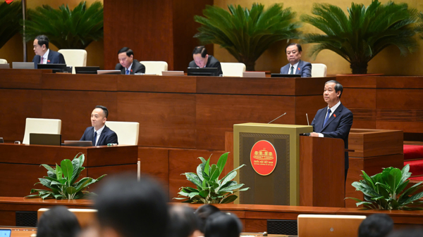 Mức học phí đại học trung bình của Việt Nam khoảng 1.000 USD/năm