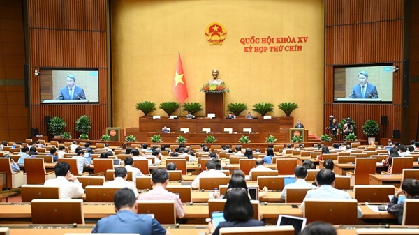 Kịp thời tháo gỡ những “điểm nghẽn” quy định pháp luật, khơi thông nguồn lực thúc đẩy phát triển