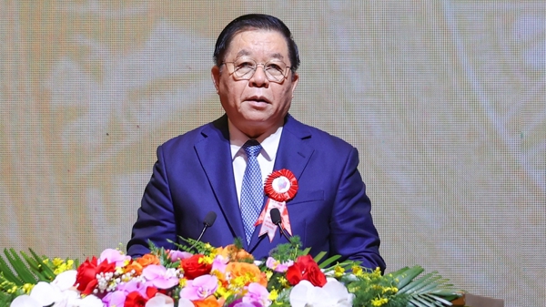 Trưởng Ban Tuyên giáo và Dân vận Trung ương: