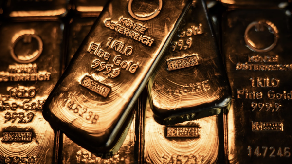 Giá vàng và đồng USD cùng lao dốc sau khi ông Trump công bố kế hoạch ngừng bắn Israel - Iran