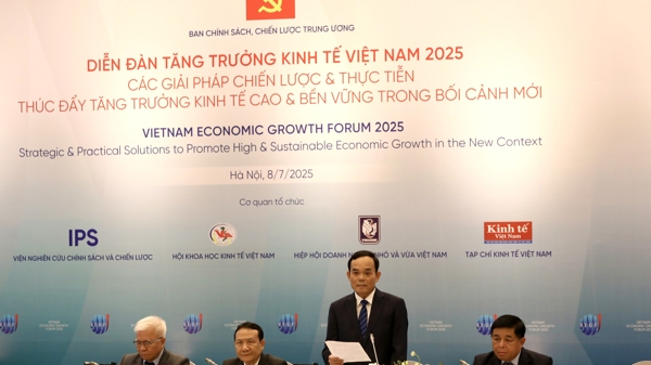 Trưởng ban Chính sách, Chiến lược Trung ương: Cần tìm lời giải cho câu hỏi lớn về tăng trưởng kinh tế 2 con số