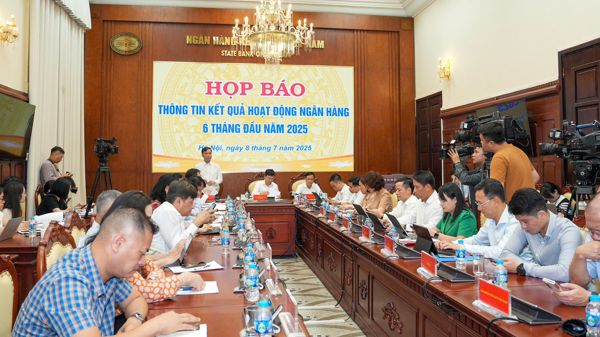 Tín dụng tăng gần 10% trong 6 tháng đầu năm 2025