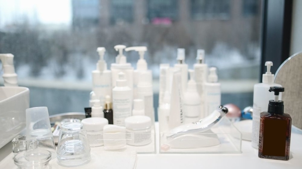 Tuân thủ pháp lý và minh bạch: “Giấy thông hành” cho ngành chăm sóc cá nhân