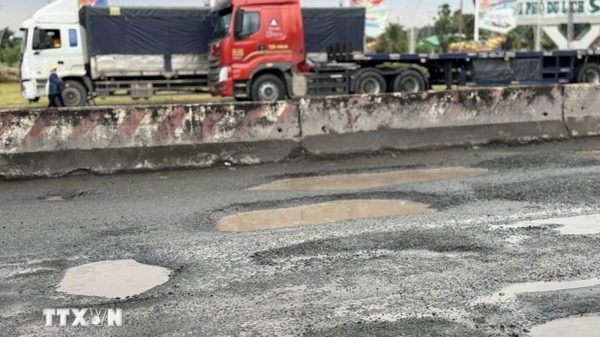 Đồng Nai kiến nghị hỗ trợ hơn 1.300 tỷ đồng nâng cấp 4 tuyến quốc lộ