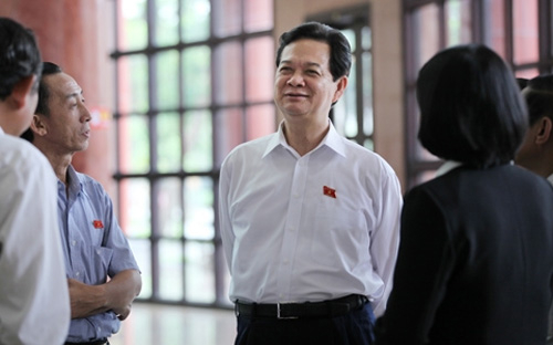 Nhật ký nghị trường: Một ngày chộn rộn