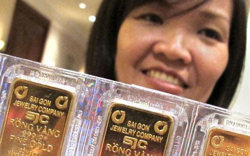 Quản lý thị trường vàng: “Thống đốc còn né tránh”